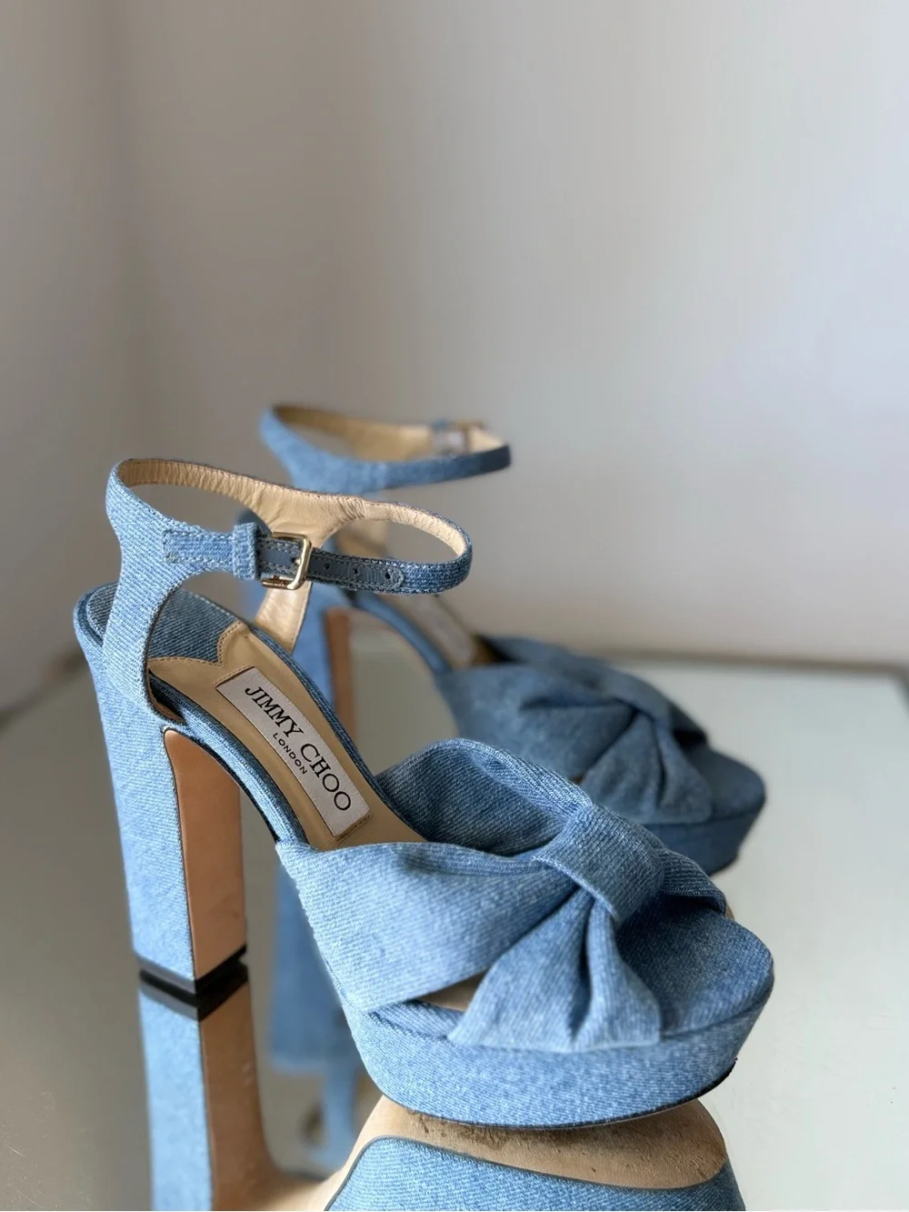 Like new JIMMY CHOO Heloise 120 Knotted Denim Platform Sandals $995 36.5